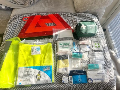 Vehicle emergency travel kit - vehicle,