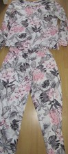 LADIES F&F PYJAMAS  size 8-10