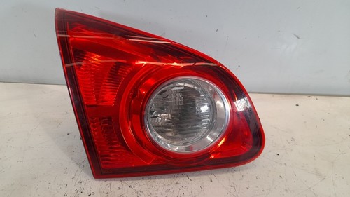 89071063 left inner tail light
