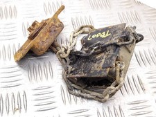 Nissan Navara D40 spare wheel