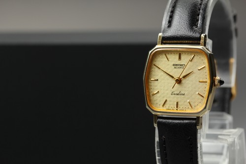 Vintage 1984 seiko - vintage, exceline