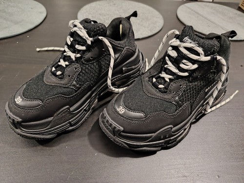 Balenciaga triple sneakers - balenciaga,