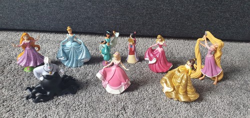 Disney figure bundle - figure,
