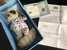 Baby oleg Meerkat & grub