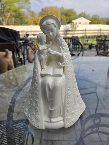 Goebel hummel flower - flower, madonna
