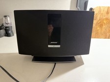 Bose SoundTouch 20 Wireless Music System Audio Speaker and stand