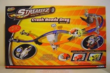CORGI WHEELZ STREAKERZ CRASH ROADS DRAG TRACK SET, SEALED 