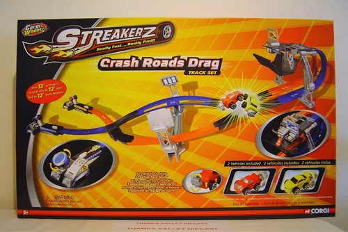 Corgi wheelz streakerz - wheelz, crash