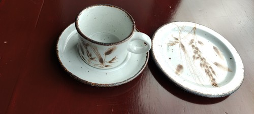 Vintage crockery midwinter - vintage,