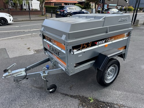 Erde 153 3 - 153, 3’3”