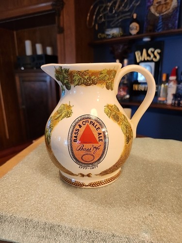 Bass ale jug wade 1977 - bass,