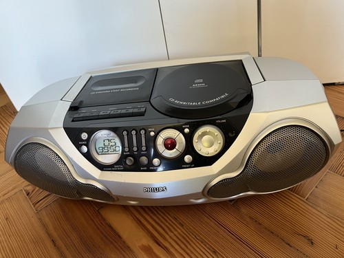 Vintage philips az2040 radio - vintage,
