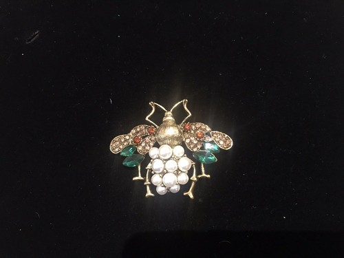 Stunning antique style bee - style,