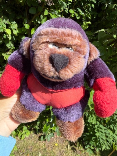 Vintage pms gorilla monkey - gorilla,