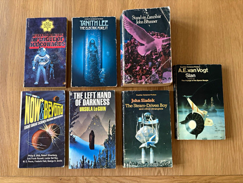 Vintage 1970s sci paperback - vintage,