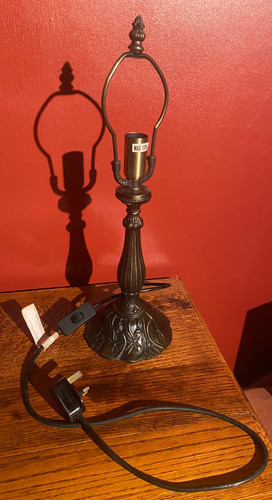 Tiffany style table - style,