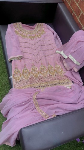 Women gul ahmed - gul, lawn