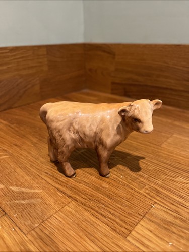Beswick gloss highland calf - gloss,