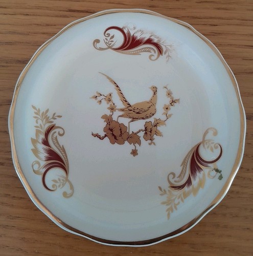 Small vintage royal worcester - royal,