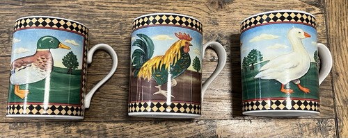 Trio ashdale pottery - of,