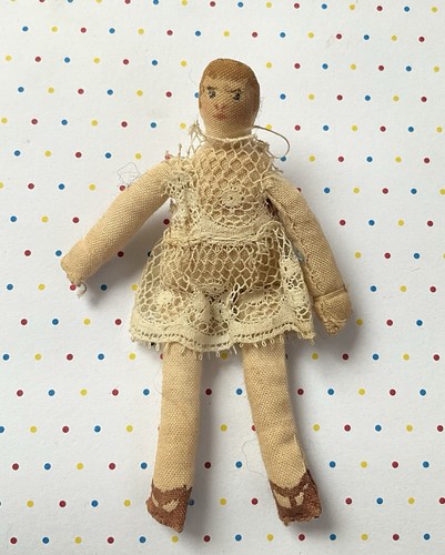 Vintage dolls house - dolls,