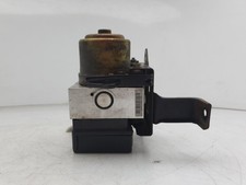 2004 MITSUBISHI SHOGUN SPORT EQUIPPE TD MANUAL 4D56 2.5L ABS Pump 