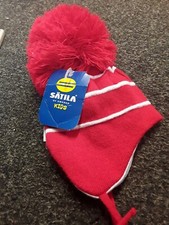 SALE NEW SATILA RED/WHITE LARGE POM POM HAT STYLE BOBBY SIZE 3-9 MTHS APPROX
