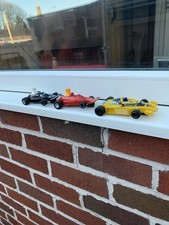 Scalextric X3 Retro F1 Racers