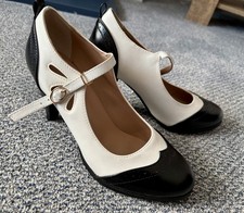 New Black And White Vintage