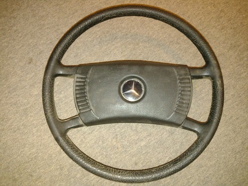Mercedes w123 steering wheel - mercedes,