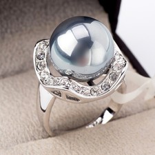 R042 Solitaire Anniversary 14MM Pearl Ring 18KGP Rhinestone Size K1/2 - S