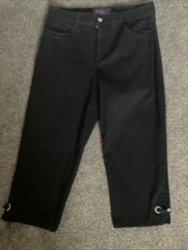 NYDJ DARK NAVY CROP HEM