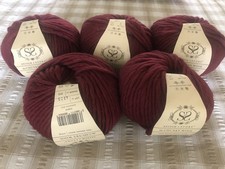 500g STITCH & STORY CHUNKY WOOL 100% MERINO Sangria Red 5 x 100g Balls