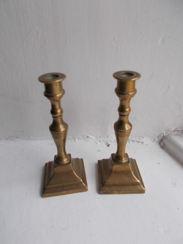 Pair georgian style - a,