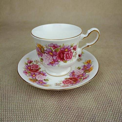 Queen anne bone china - bone, h73