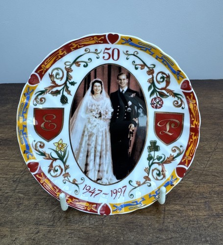 Wedgwood queen elizabeth - elizabeth, &