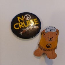 No Cruise, Vintage CND Pin Badge Set Sone Age Wear