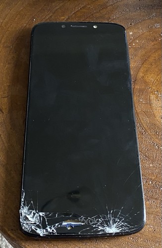 Moto play spares or - moto,