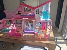 Barbie Malibu House Dollhouse