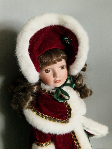 Haunted doll harriet - doll, adult