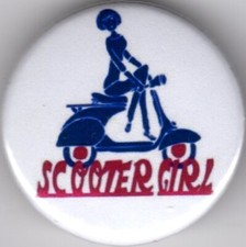 SCOOTER GIRL Pin Button Badge 25mm - VESPA LAMBRETTA Piaggio Primavera Innocenti