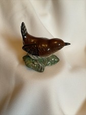 Beswick Garden Bird - Wren On Leaf No. 993