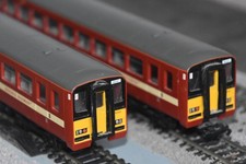 Hornby Class 155 Sprinter Regional RailwaysW Yorks Metro Red NON RUNNER vgc OO