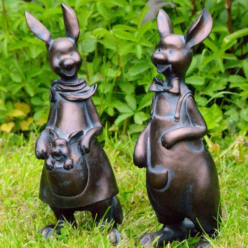 Kangaroo family garden - kangaroo,
