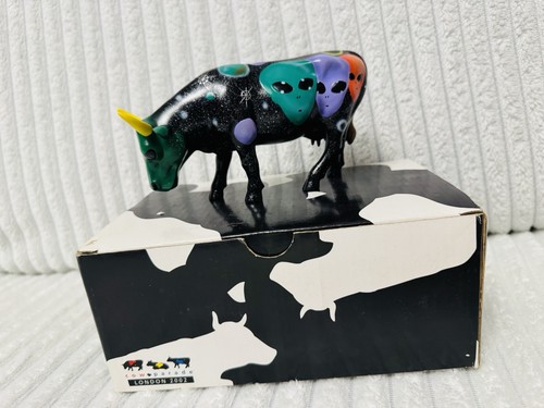Cow parade cosmic daisy - parade,