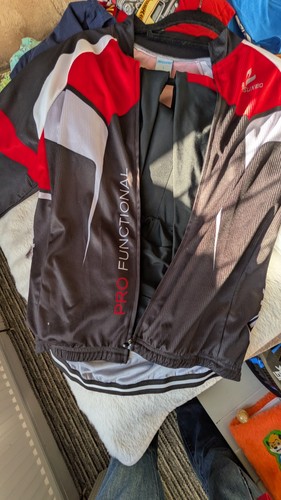 Cycling outfit - cycling,