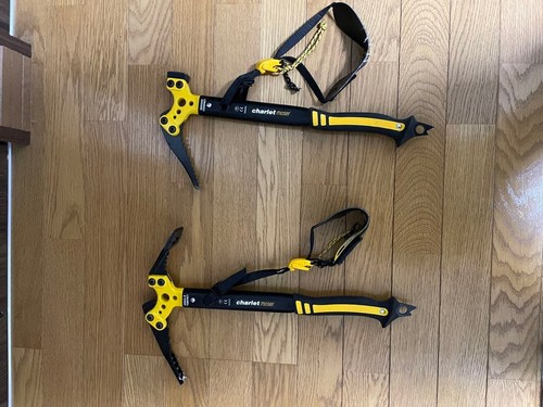 Charlet moser quasar compact - moser,