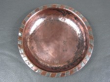 Antique Arts & Crafts hammered copper bowl 5 1/4" by Hugh Wallis