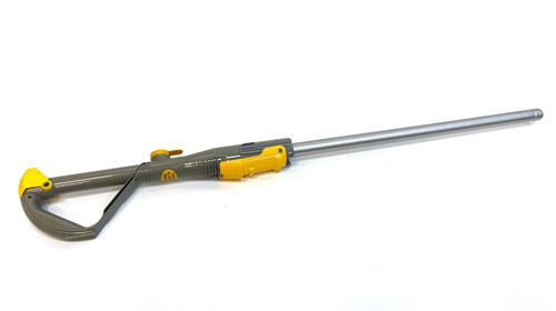 Dc03 wand clutched yellow - wand, grey