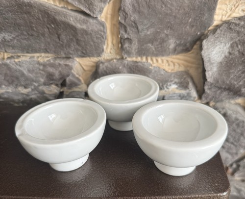 Set white ceramic egg - set, of